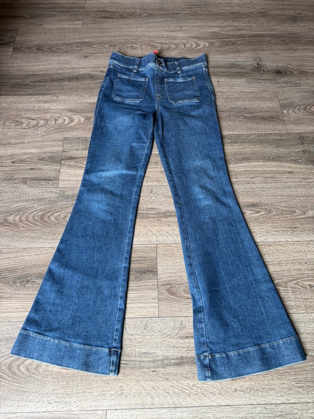 SPANX Flare Pull on Jeans size small